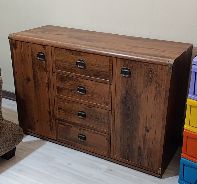 Индиана Дуб саттер